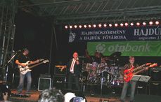 LUX Nagy Feróval 2012  